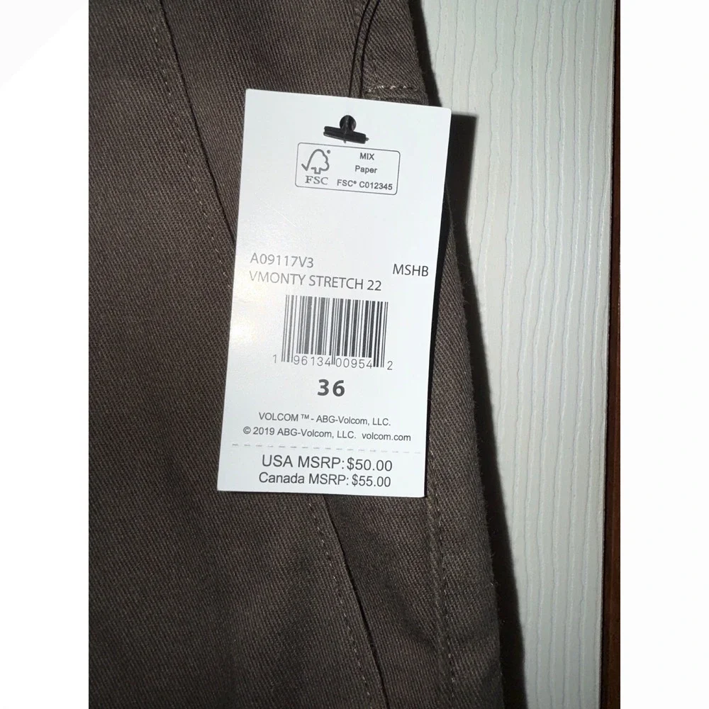 NWT Volcom Vmonty Stretch 22 Chino Shorts Mushroom Brown Mens Size 36 A09117V3